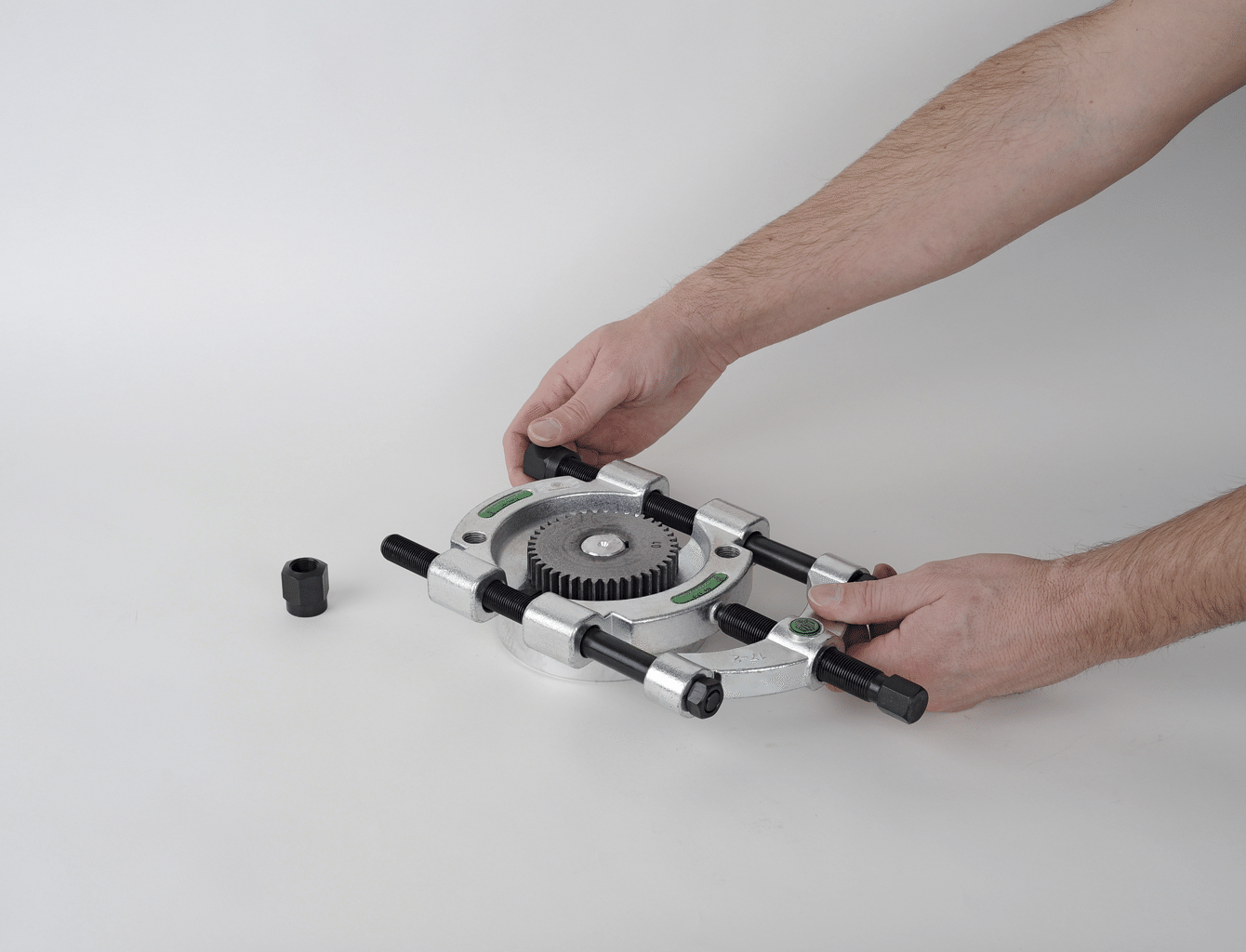 KUKKO Separator med snabbspindel 25-155mm