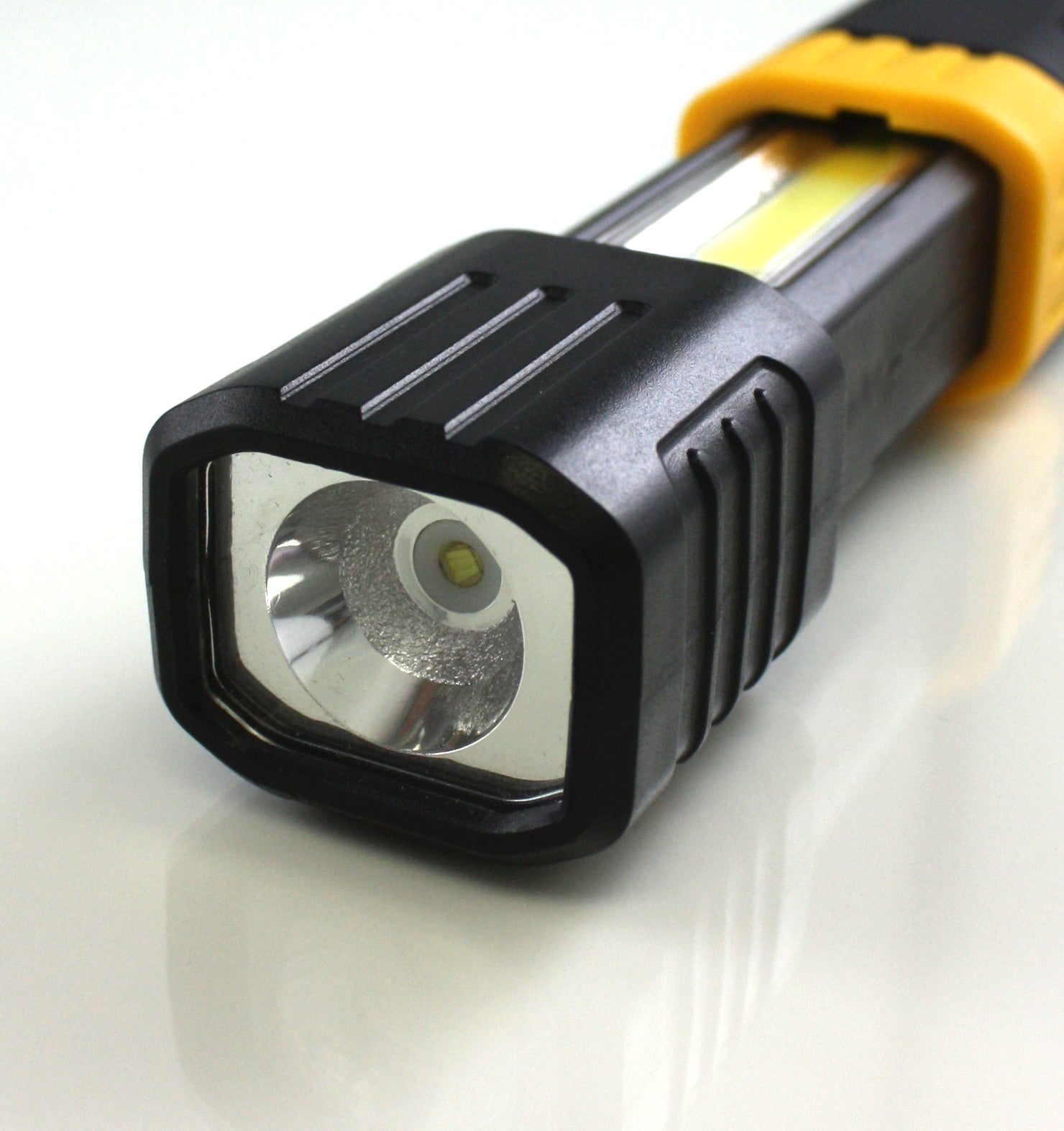 170 Lumen extandable worklight
