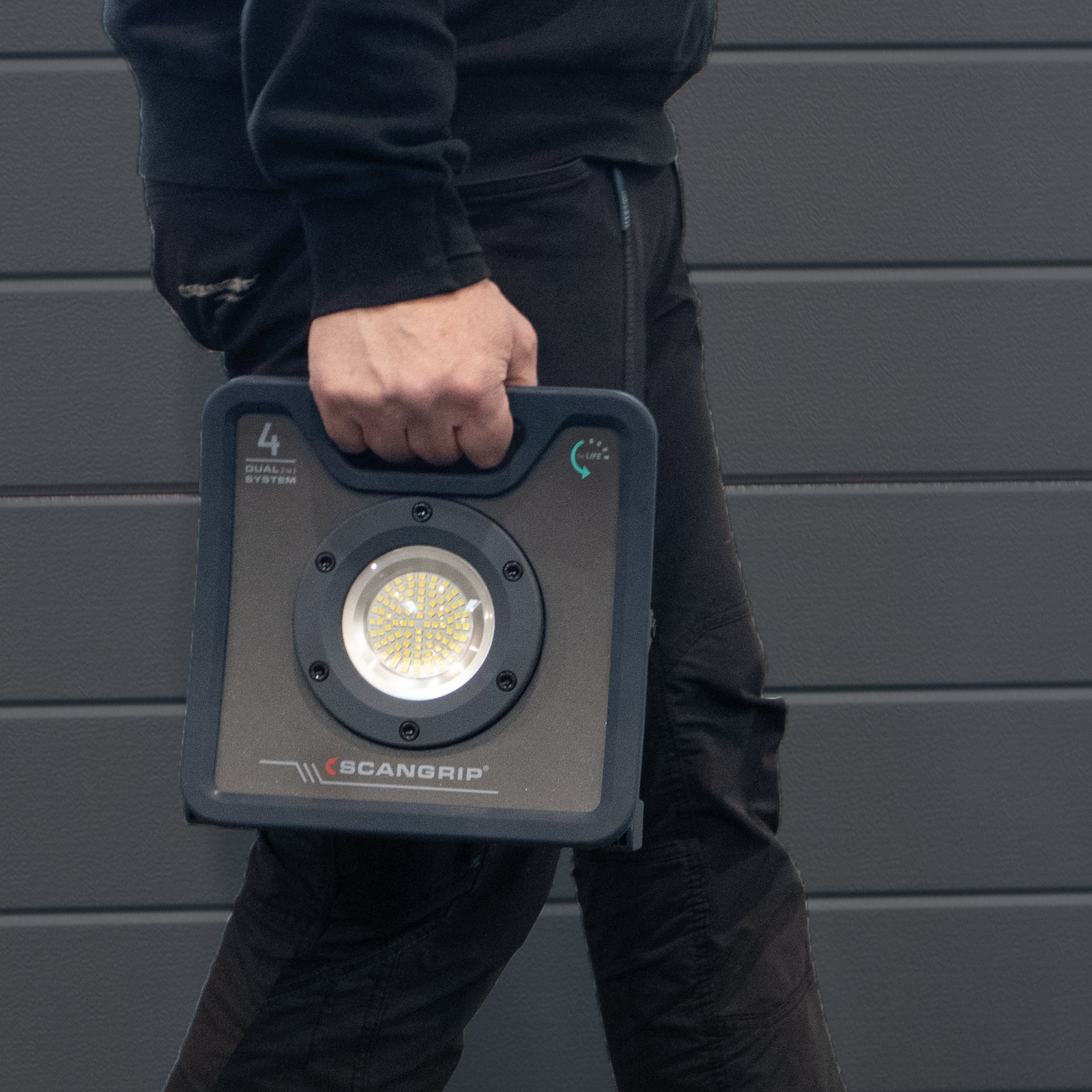 SCANGRIP Nova 4 C+R