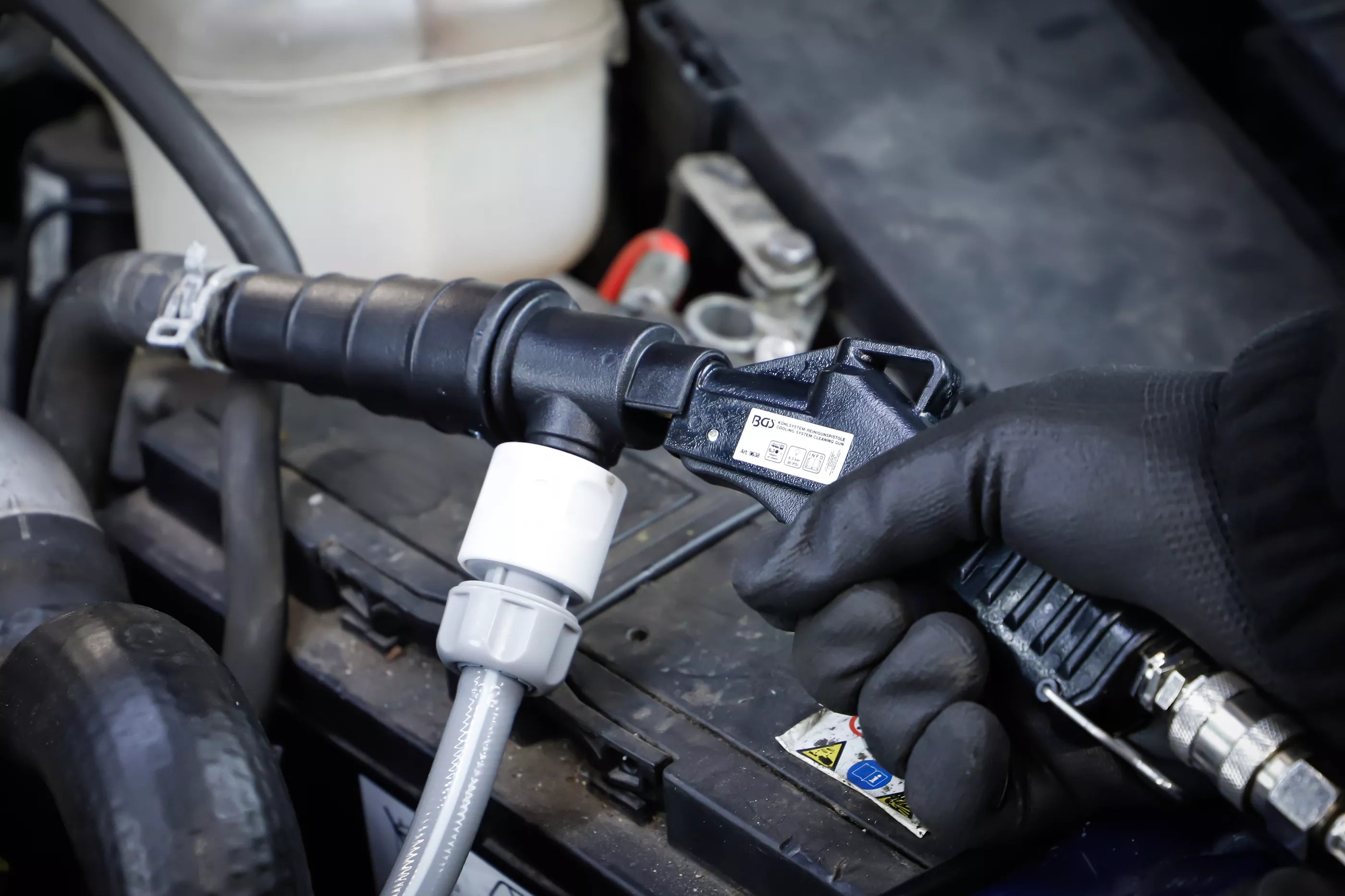 Rengöringspistol för kylsystem