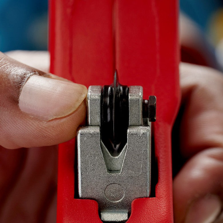 KNIPEX TubiX® XL Pipe cutter