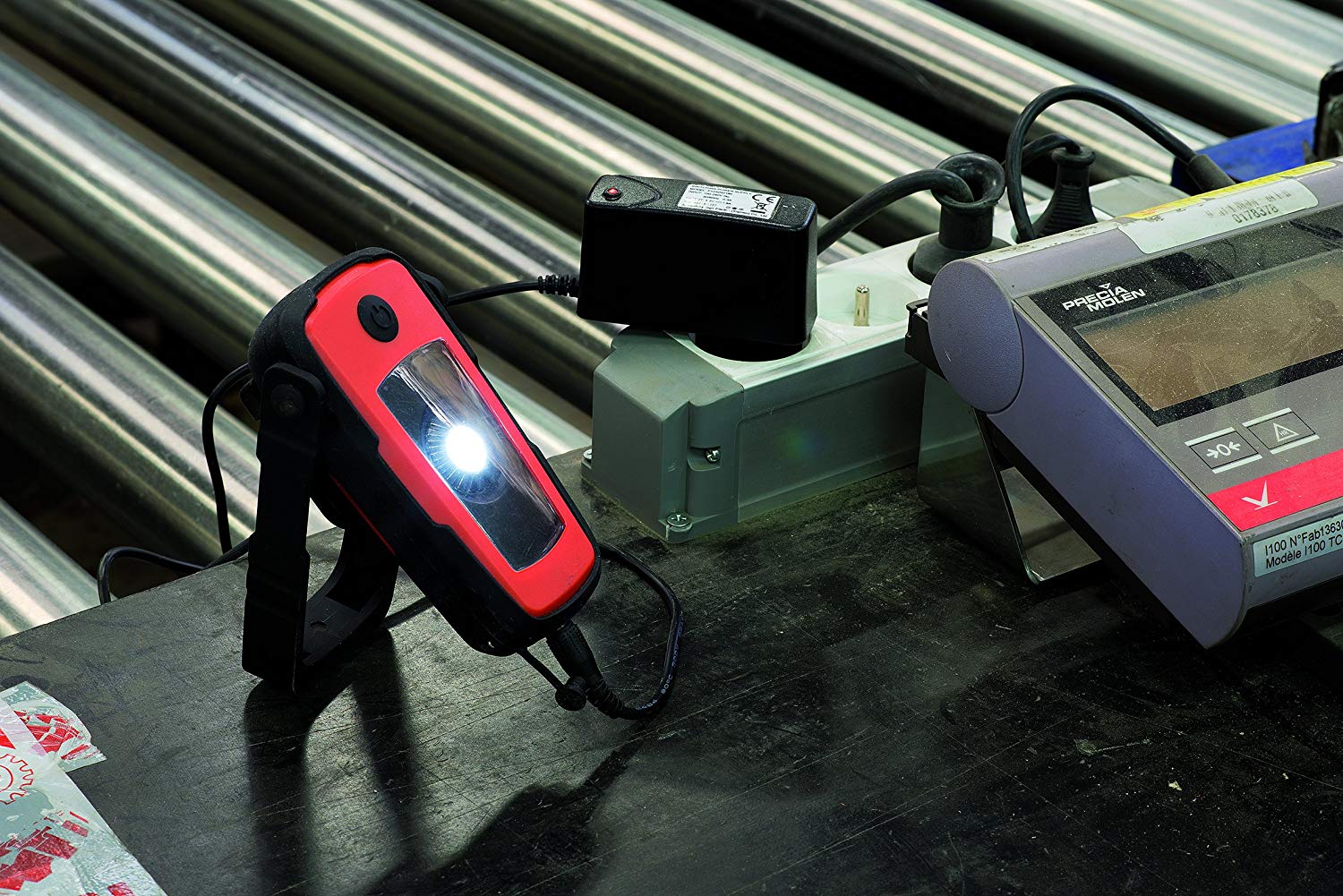 PEDDINGHAUS Multilampa laddbar