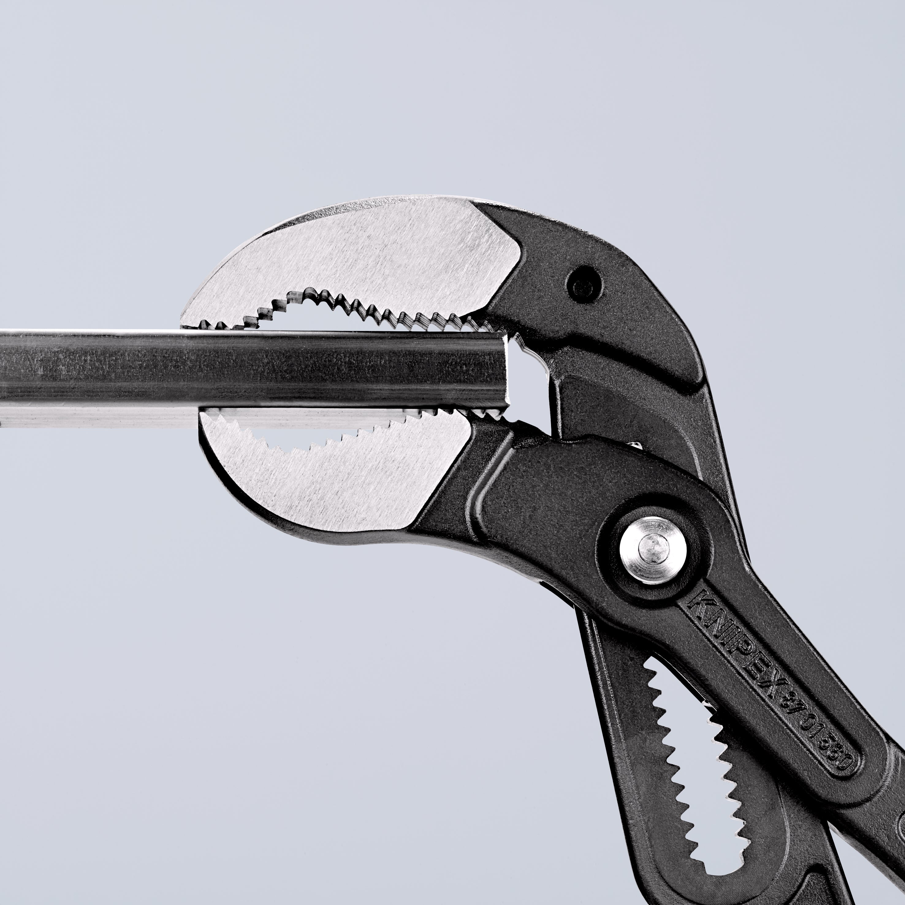 KNIPEX Cobra®XXL Hightech polygriptång - 560 mm