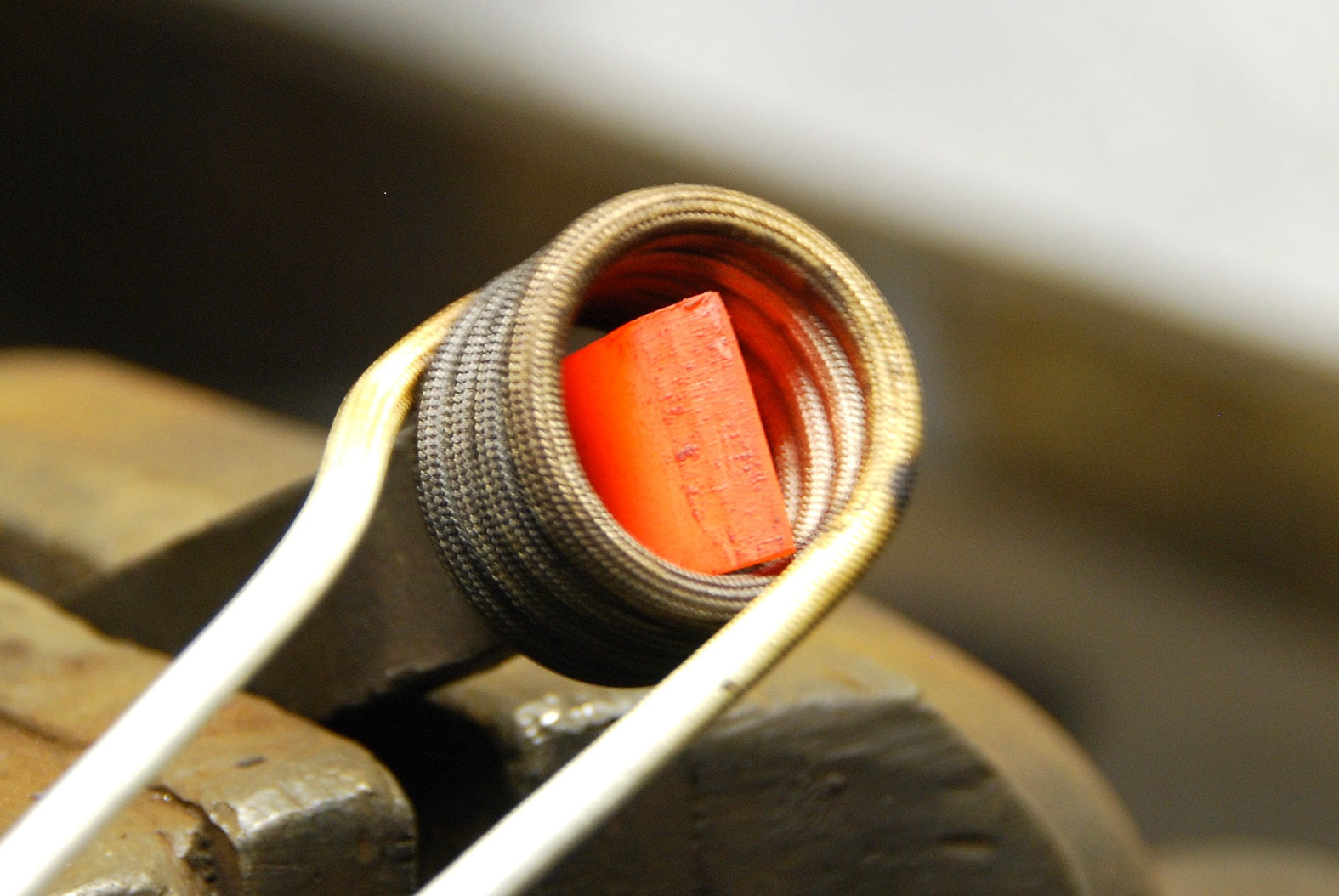 RIMAC ULTRA Induktionsvärmare 1,2 kw inkl 4 st Coils (19, 26, pad, flexi)Lev i väska.