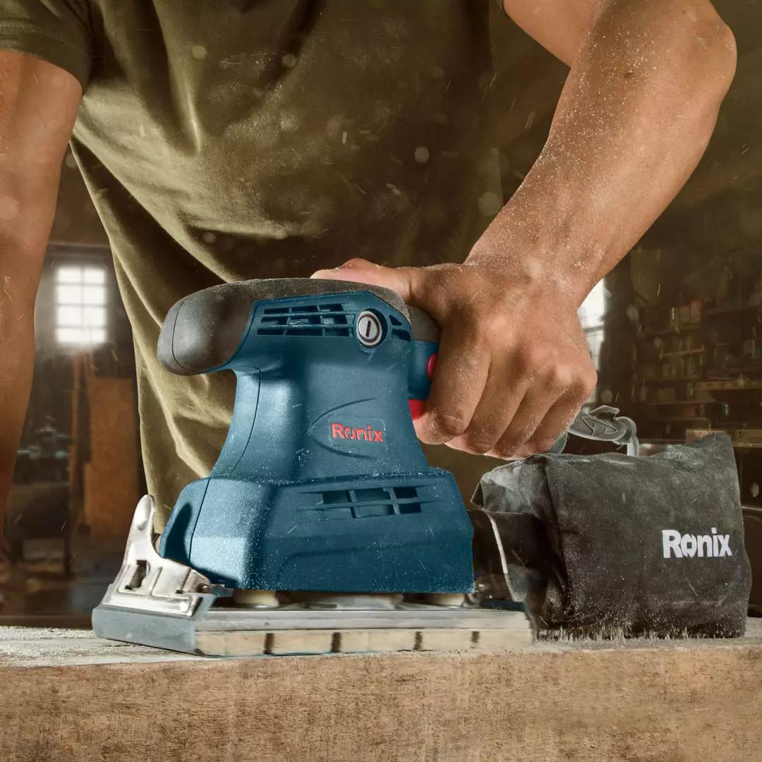 Elektrisk slipmaskin
300 W