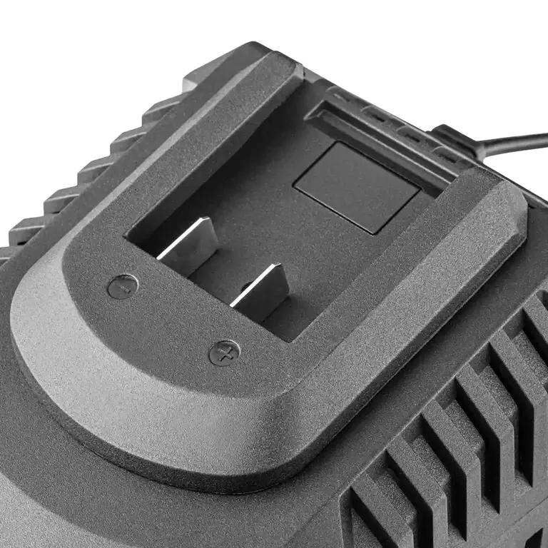 4 A snabbladdare
20 V